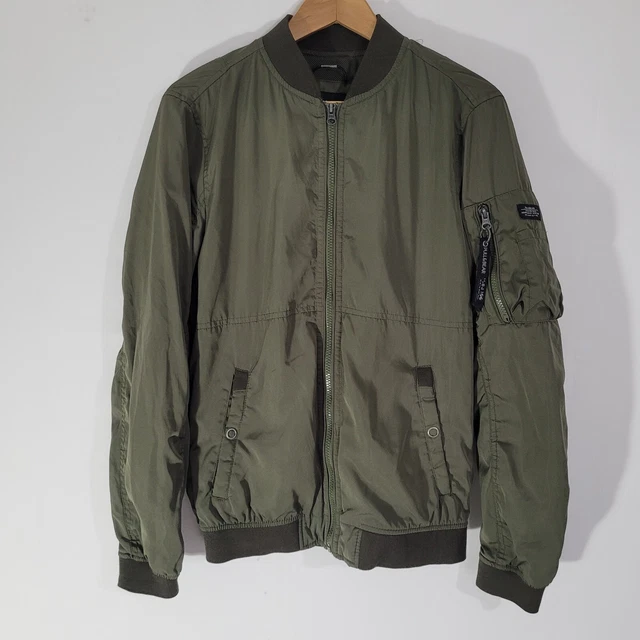 Pull&bear bomber deals jacket in green