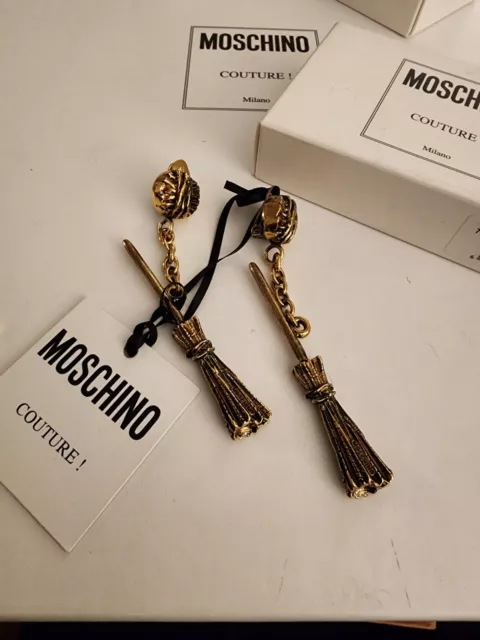 SS20 Moschino Couture Jeremy Scott WITCH BROOM CLIP ON GOLD EARRINGS TRICK CHIC