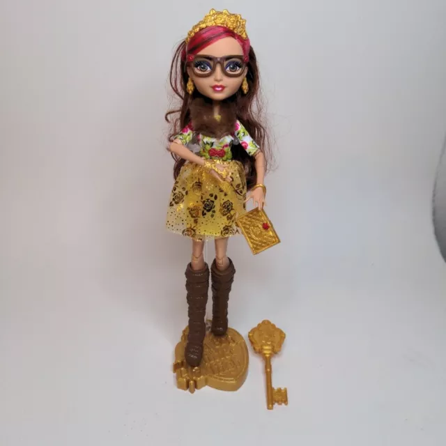 ❤️Ever After High Rosabella Beauty Epic Winter Doll Mattel