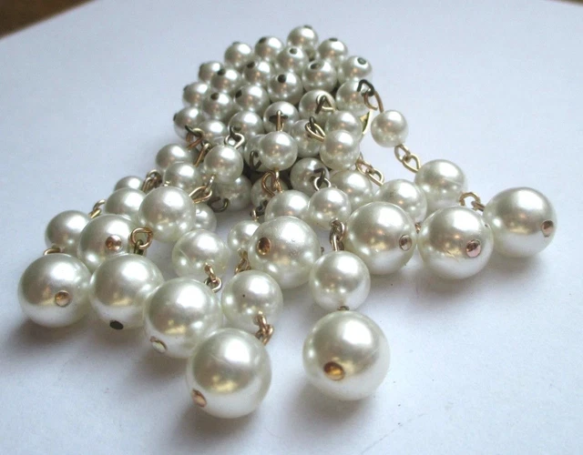 Broche Cascade de perles des années 80 - France