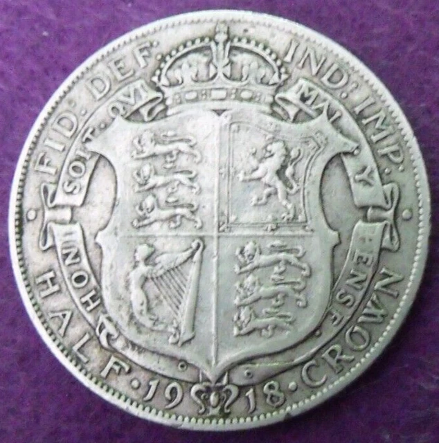 1918 GEORGE V SILVER HALF CROWN  ( .925 Silver )  British 2/6 Coin.   445