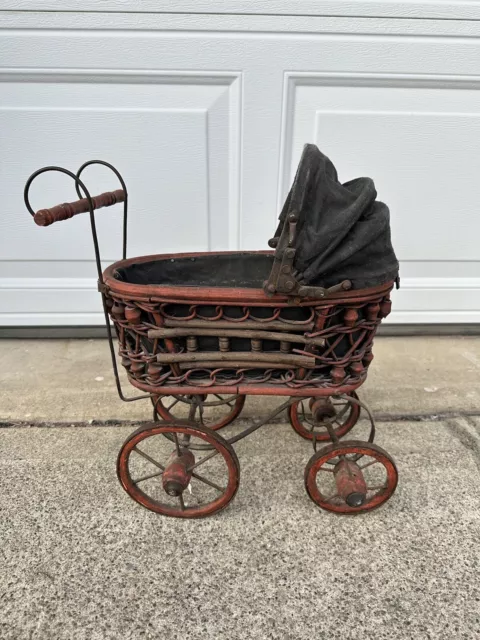 Vintage Wicker Ratan Baby Doll  Carriage Buggy Stroller Home Decor