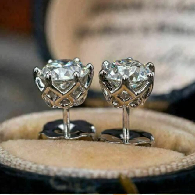 Boucles D'oreilles Homme Clous Moissanite 2 Ct - Coupe Ronde - Plaqué Or Blanc 14k - Neuf Sous Emballage