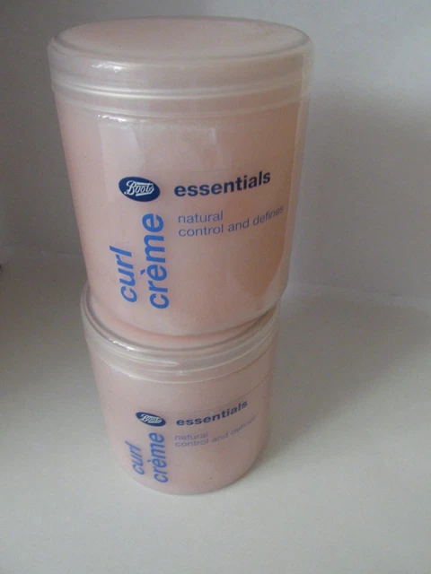BOOTS ESSENTIALS CURL CREME Natural, control defines