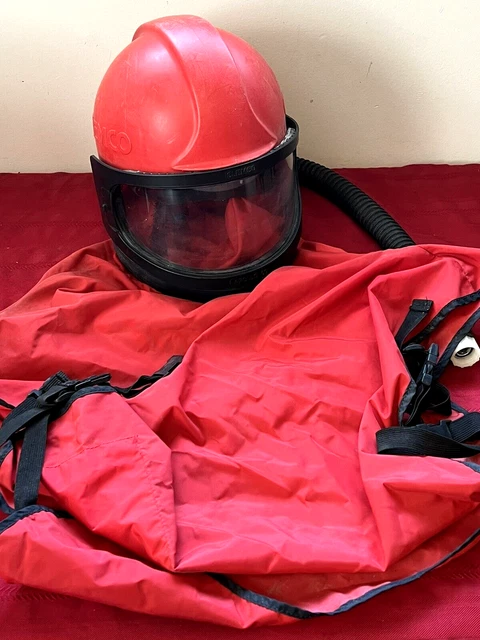 CLEMCO RESPIRRATOR ABRASIVE SAND BLASTING HELMET with Cape