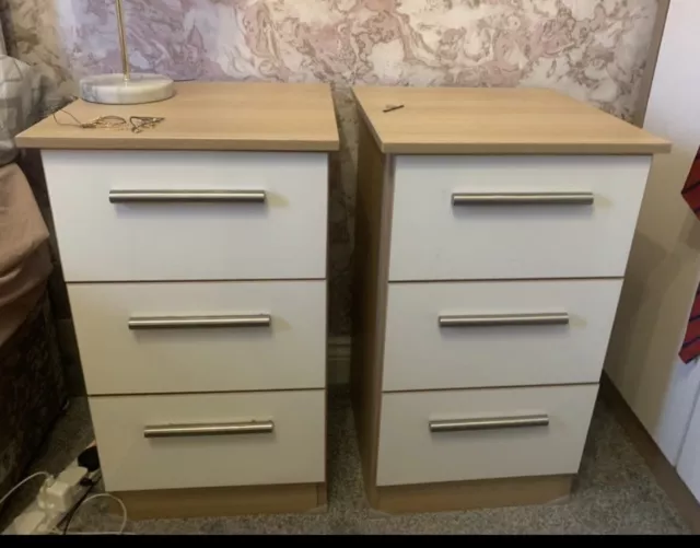 chest of drawers and bedside tables set
