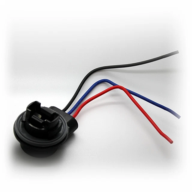 Auto LED Innenbeleuchtung 2 Stück – 7 Farben, Musikgesteuert, USB-aufladbar, Magnetisch