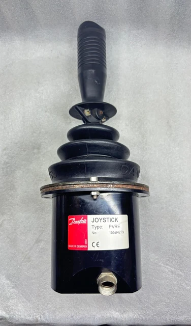 Joystick Sauer Danfoss 162F1301 – Occasion (pièce De Bateau)
