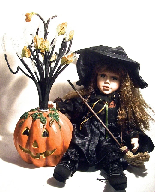 HALLOWEEN BISQUE WITCH DOLL WENDY with FIBER-OPTIC PUMPKIN TREE in ORIGINAL BOX