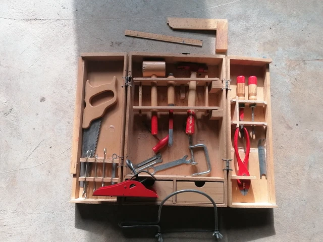 Mallette De Petit Menuisier - Jouet Ancien En Bois - Outils - Vintage