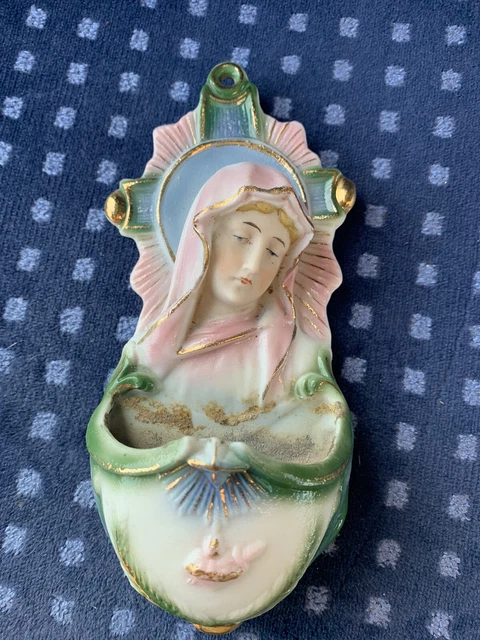Ancien bénitier mural anges en biscuit de porcelaine, art