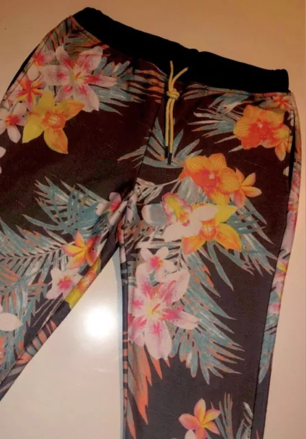 SVRF Elwood Jogger Pants M Casual Floral Tropical Print Men Fashion Birthday 2