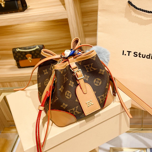 Genuine Leather Women Bag Drawstring Bucket Bag Mini Crossbody Bag Soft Leather