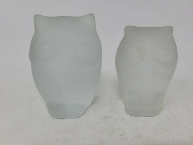 Vintage Pair Frosted Clear Glass Owl Bird Figure (Fenton?) Paperweight Decor
