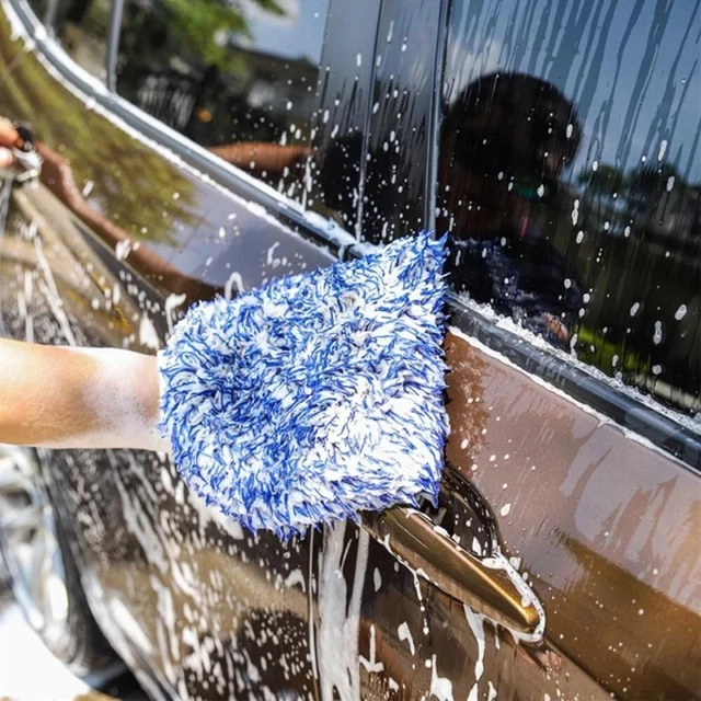 Weicher und sanfter Autowaschhandschuh perfekt für alle Farben und Oberflächen