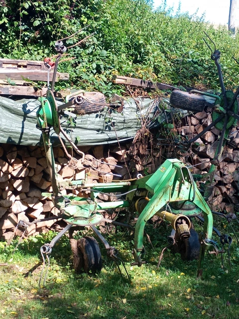 Wender Kreiselheuer Deutz Heuwender Kuhn Fella KH 2.52
