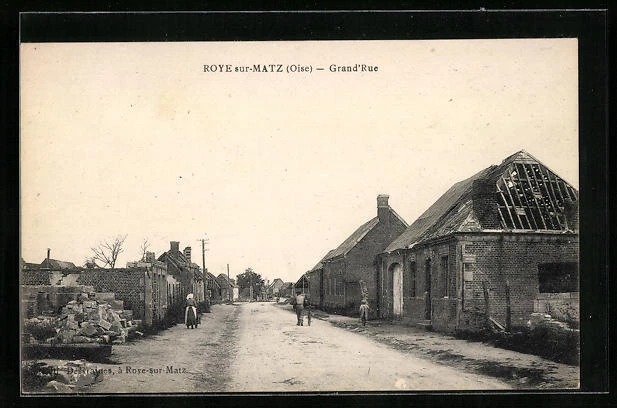 CPA Roye-sur-Matz, Grand´Rue, vue de la rue