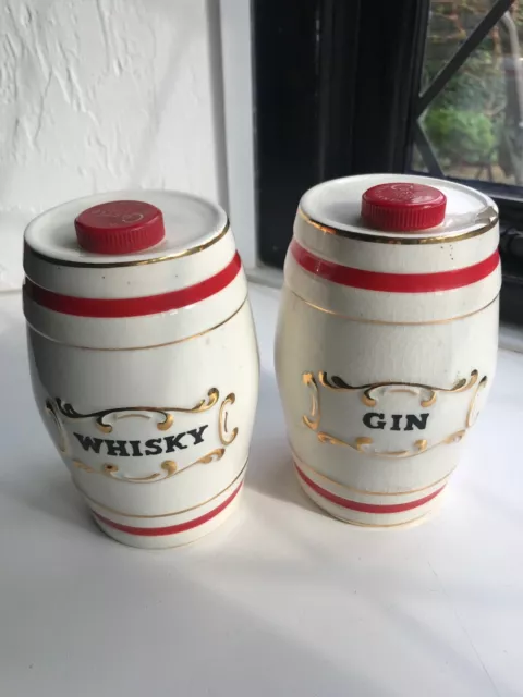 VINTAGE PAIR CROWN DEVON CASTLE GIN & WHISKY 6 in. BARRELS / DECANTERS - c1960s