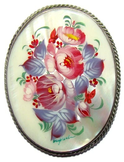 Broche Créateur Yves Rocher (YR) En Forme De Fleur En Nacre Blanche Irisée - Occasion Comme Neuf