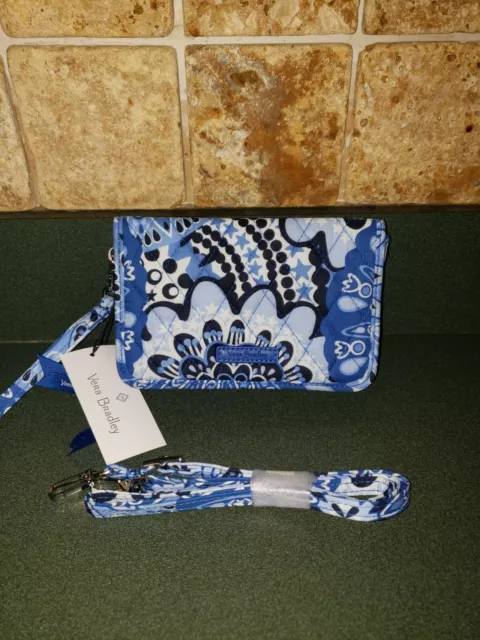 New Vera Bradley Rfid 3 in 1 Wallet Crossbody Blue Star Medallion