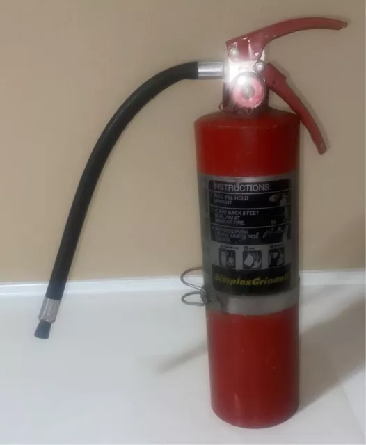 Early 2000s Simplex Grinnell NSB 429452 General - FIRE EXTINGUISHER- NEVER USED