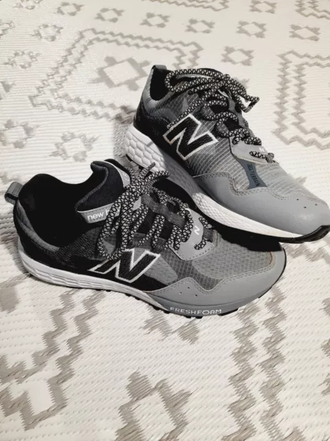 New Balance Womens Running Trail Crag TR Trainers UK 7 Grey Excellent Condition