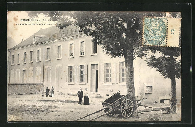 CPA Gresse, La Mairie et les Ecoles 1905