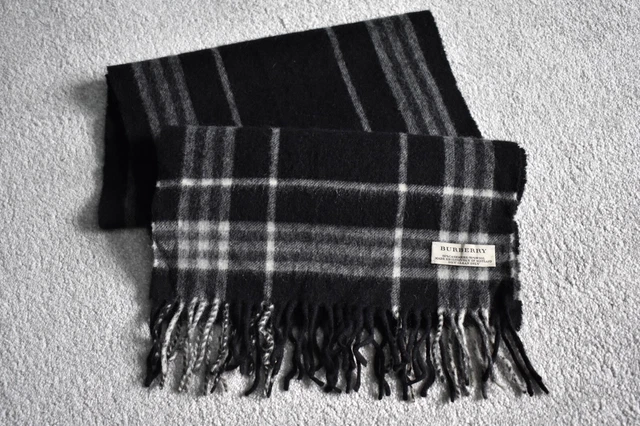 Burberry 50 cashmere clearance 50 wool scarf gray
