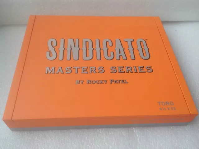 SINDICATO MASTERS SERIES WOOD CIGAR BOX by ROCKY PATEL - TORO - guitar - crafts