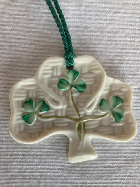 Belleek Ireland Shamrock Fine Parian China VISITORS Ornament Irish Clover Leaf