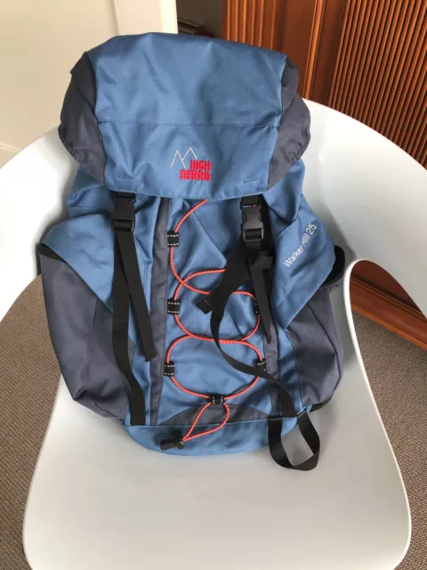 High Sierra - Typ Walker Hill 25 / Trekking Rucksack