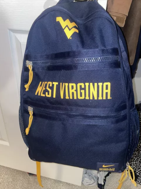 Nike West Virginia Mountaineers Team Issued Backpack Excellent Condition