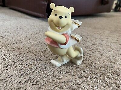 Lenox Pooh's Skating Adventure Disney Showcase Collection Winnie The Pooh 4” Fig