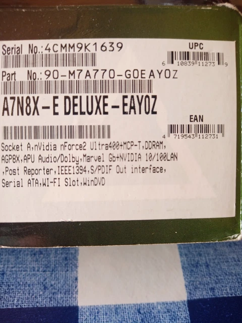 Carte Mère Asus K8V SE DELUXE + Processeur AMD Sempron 64 + Ventirad