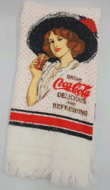 Coca-Cola Retro Wooden Paper Towel Holder - Perth Kitchen Collection - Vintage Style