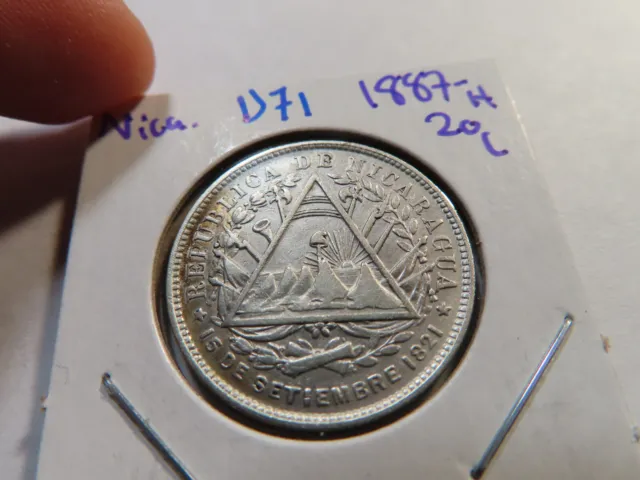 D71 Nicaragua 1887-H 20 Centavo