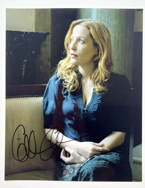 X-Files Gillian Anderson Signed 8x10 Photo