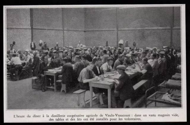 1936  --  L Heure Du Repas A La Distillerie De Vaulx Vraucourt   3R256