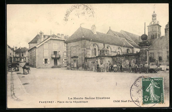 CPA Faverney, Place de la République 1908