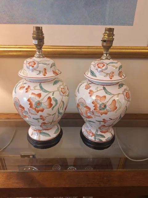 A pair of Vintage Table Lamps ceramic floral ● Oriental