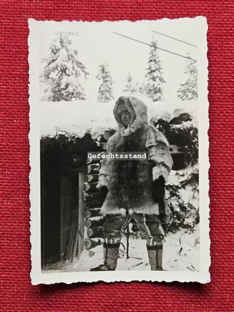 Photo, Wk2, Uffz. in winter combat uniform in Finland (G-0711-17)