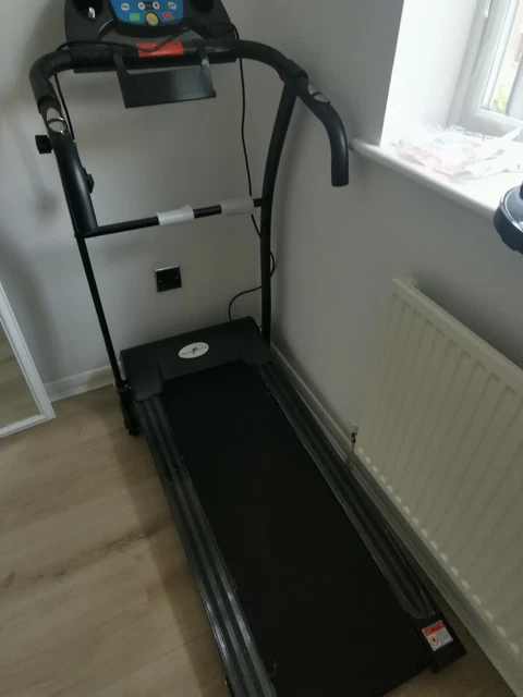 Nero sports online treadmill hu143ng
