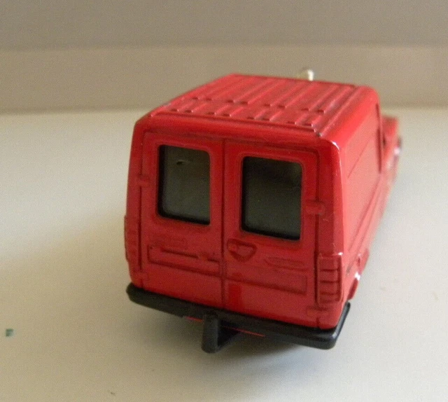 Solido Renault Express 1989 Mairie De Paris Proprete De Paris 1/43 #A82 Box