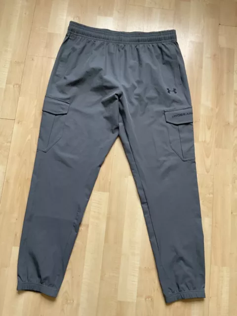 Under Armour  Fitted Cargo Pants  XL