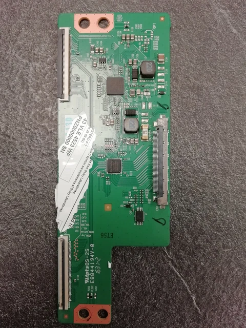 Carte T-Con Pour TV Grundig 55GEU7900B – Ouvert Mais Jamais Utilisé
