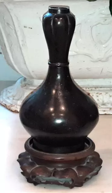 Superb Chinese Ming Dynasty Bronze Garlic Head Vase with Stand