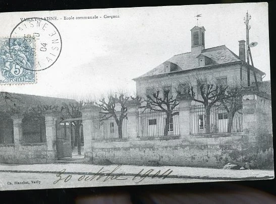 T'avau Binche: Le siège et le puits n°1 des charbonnages de Ressaix T'avau Binche: Le siège et le puits n°1 des charbonnages de Ressaix