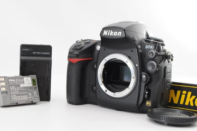 【Near Mint】 Nikon D700 12.1MP Digital SLR Camera Black Body From JAPAN #583