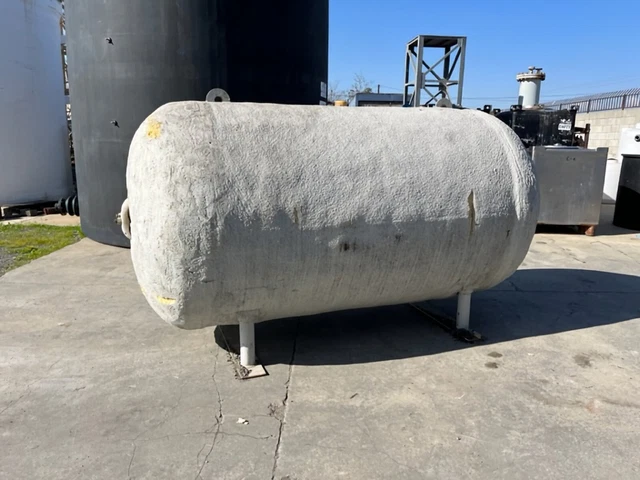 Hot water storage tank Lochinvar ASME code 125 PSI glass lined insulated