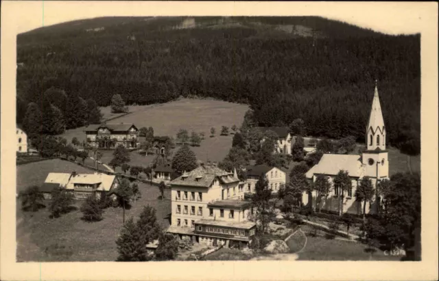 Janské Lázně Johannisbad s/w AK 1957 Riesengebirge Gesamtansicht mit Umgebung